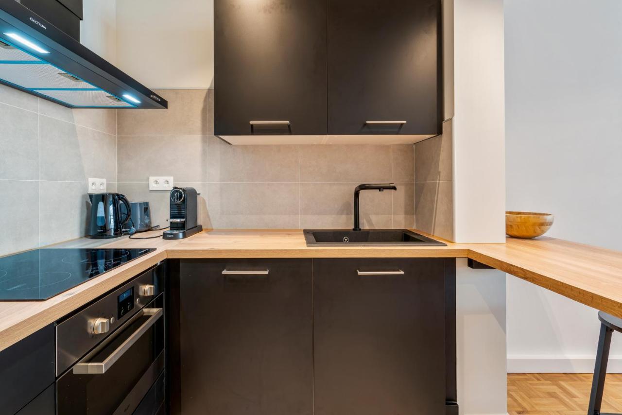 Fantastically Located Modern Apartment With Garage Available オステンド エクステリア 写真